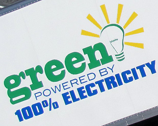 Video thumbnail for Lee's Summit R-7 School District Delivers with Electric Trucks
