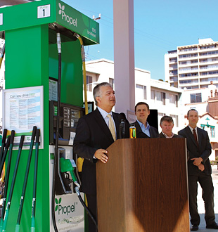 Video thumbnail for California Ramps Up Biofuels Infrastructure in 2016 